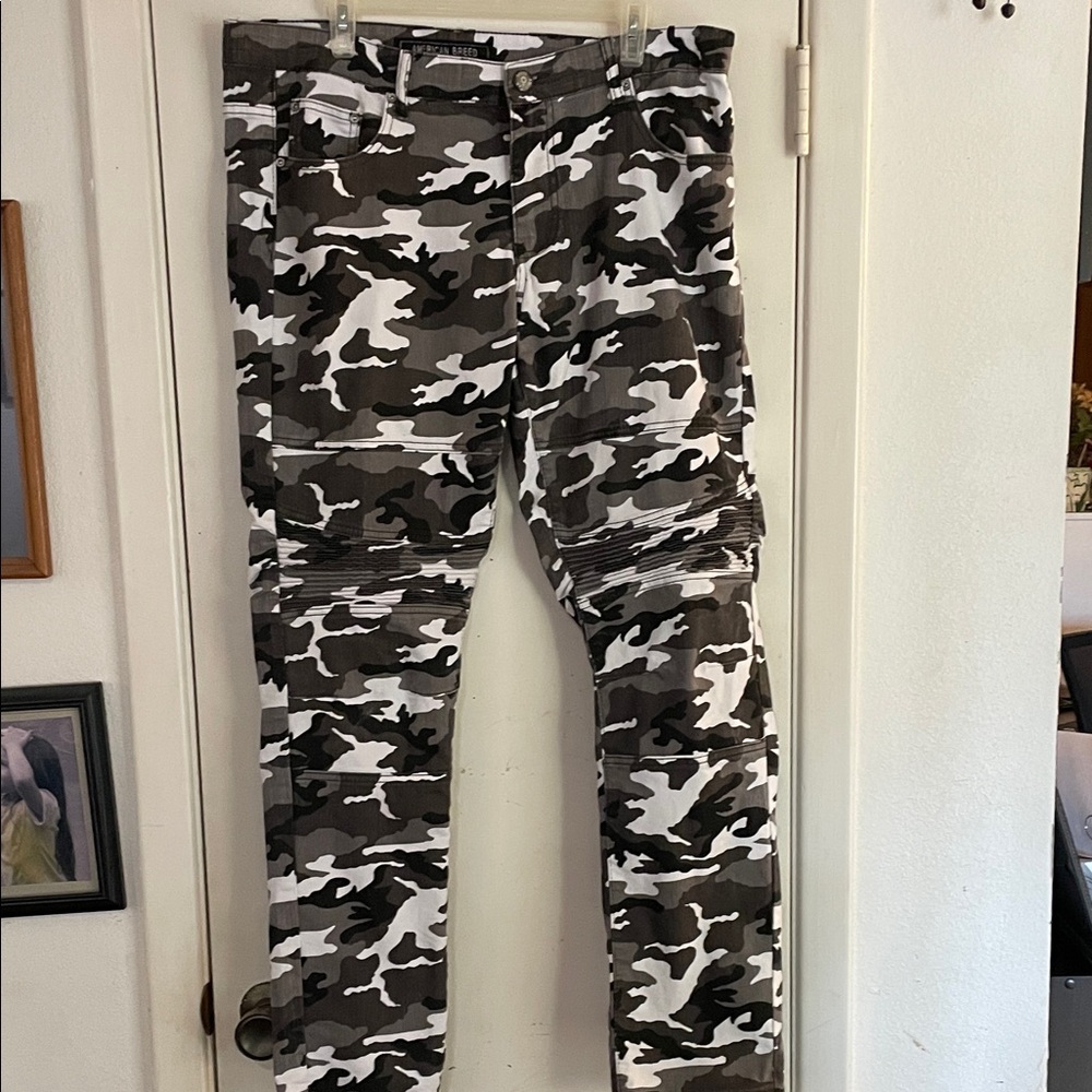 Men's Camouflage Cargo Style Pants America Breed 38x32